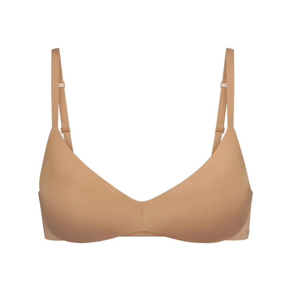 SKIMS Wireless Form Push-Up Plunge Bra in Ochre
